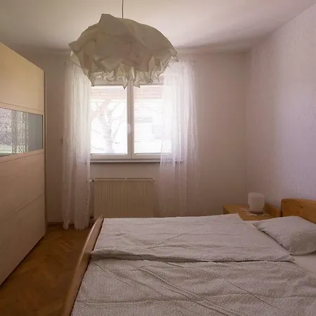 Vacation Home Sofia Zgornje Gorje Extérieur photo